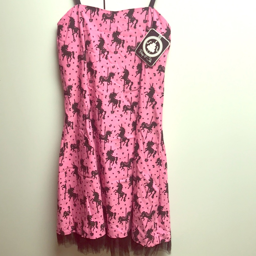 Pink dress with unicorn print, tulle detail